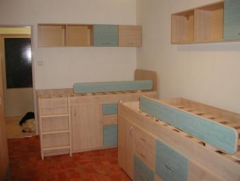 Dětský pokoj č.4  - vyvýšená postel - STUDENTSKÝ POKOJ