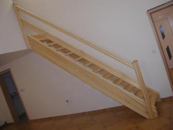 Schodiště masiv Borovice