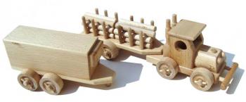 DŘEVĚNÝ Tahač s 2 ks přívěsu II. TIR 81